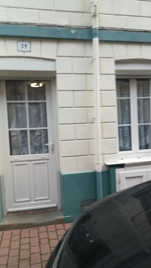 Maison De Pecheur Le Treport Exterior photo